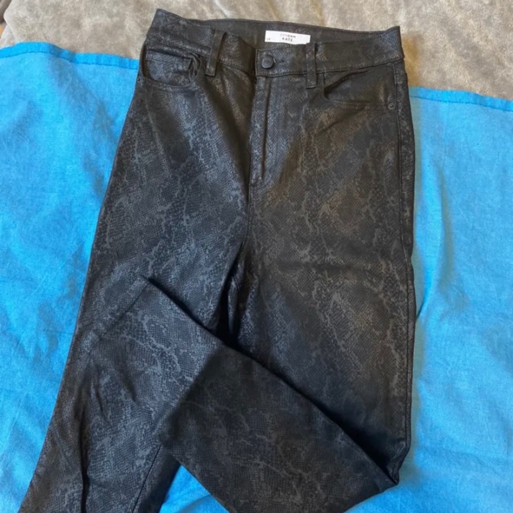 Black snake print skinny jeans